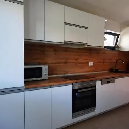 Apartman Nina *